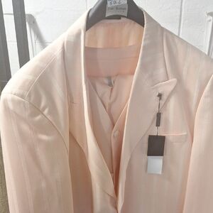 Elegant Men's Blazer in Soft Cream